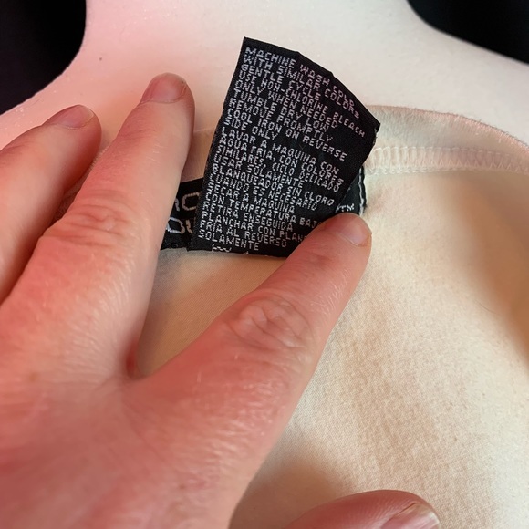 No Boundries white tee size L - Picture 6 of 6